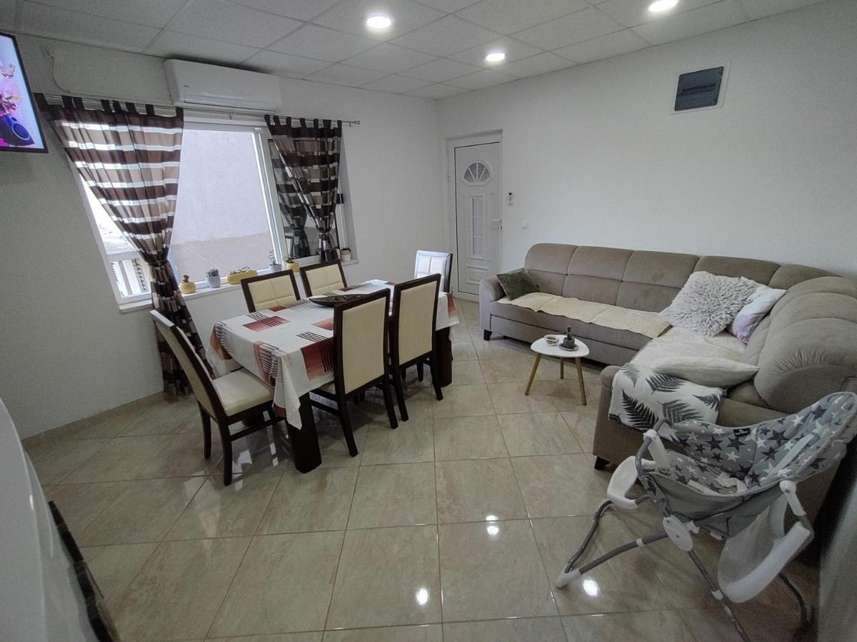 Apartman Magdalena Trebinje Esterno foto